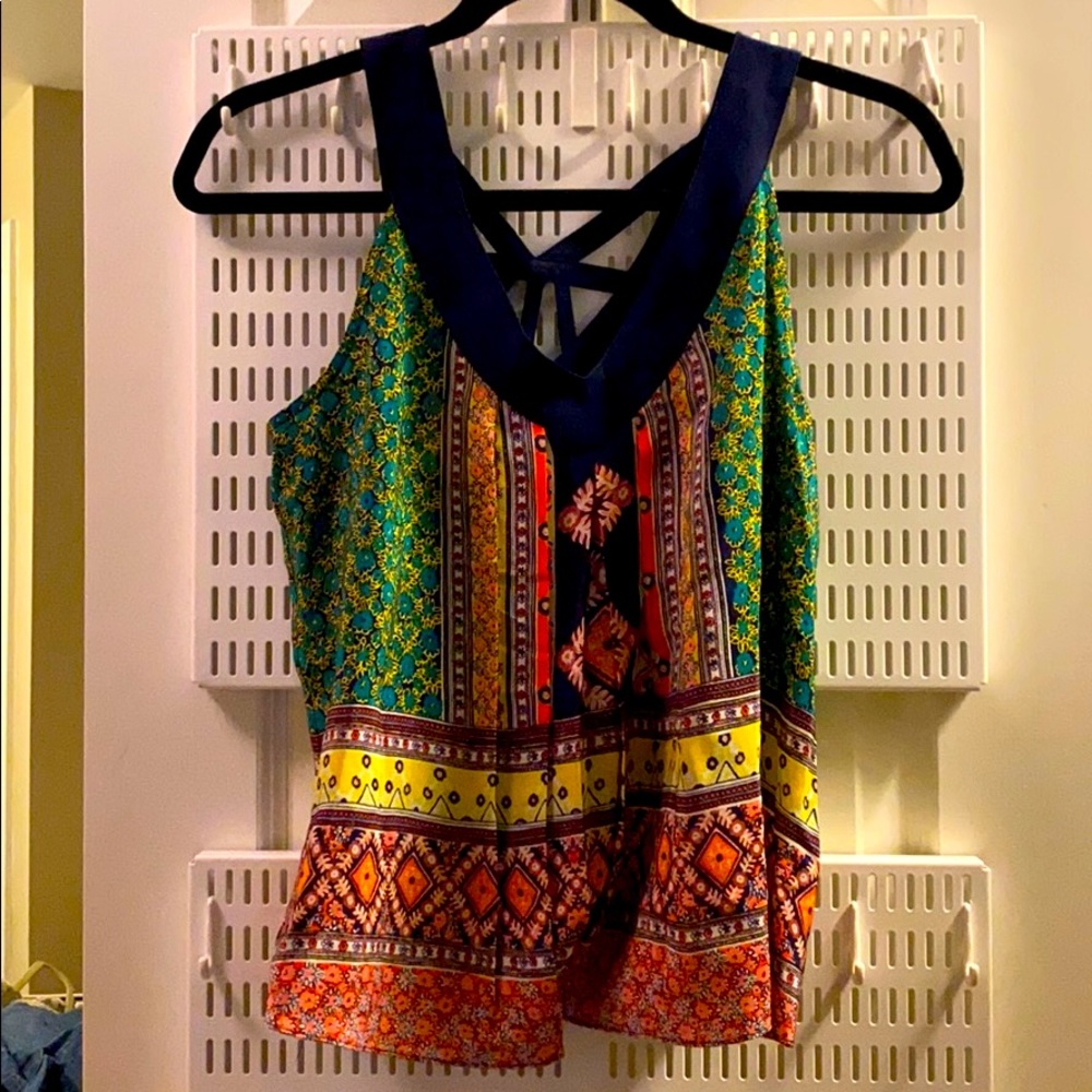Multicolored tank